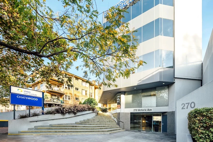 Chatswood 270 Victoria Avenue 大樓入口及 Vision Eye Institute 標誌