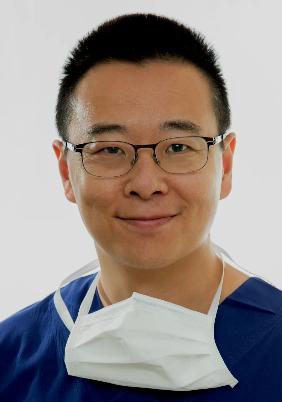 Simon Chen 醫生